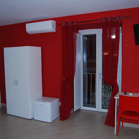 Bed & Breakfast Deluxe 3*